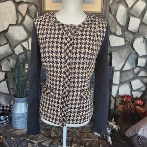 Cabi brown & tan houndstooth sweater jacket. Size 12.